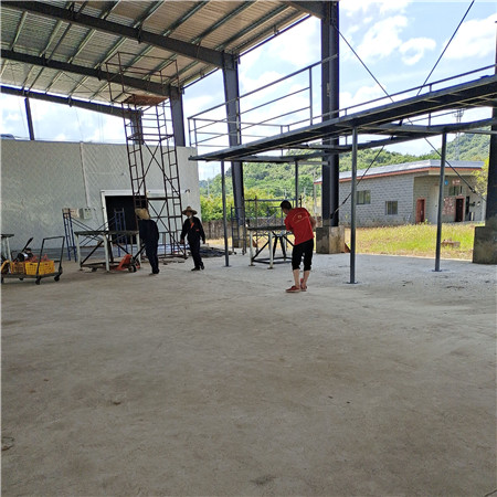 桂林恭城丰华园食品有限公司水泥固化地坪施工